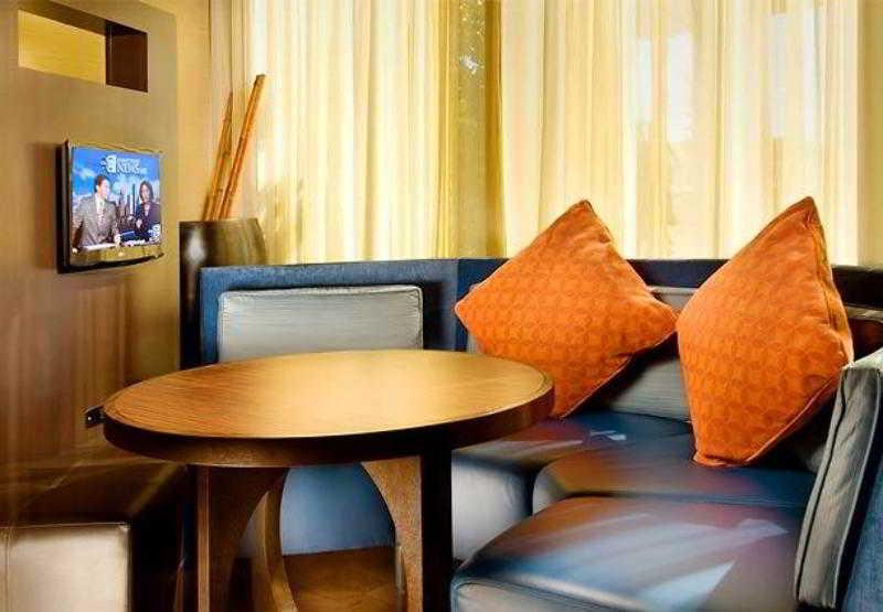Отель Courtyard By Marriott Тайлер Ресторан фото